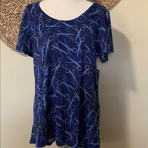 LuLaRoe XL Classic Tee